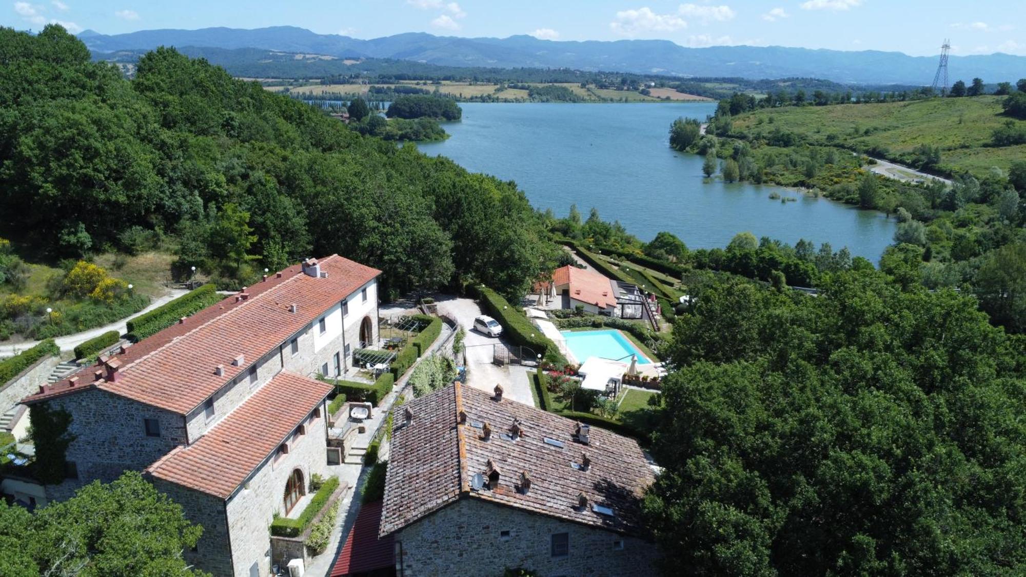 Casa Vacanze Borgo La Fratta Barberino di Mugello Bagian luar foto