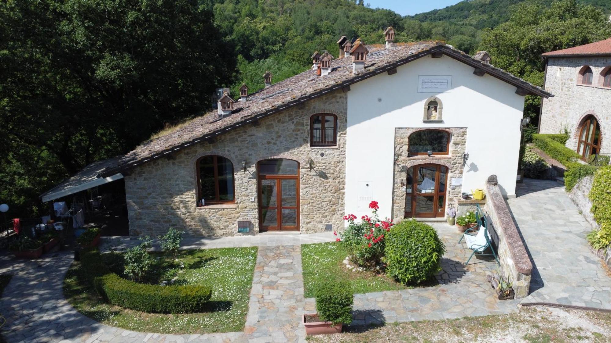 Casa Vacanze Borgo La Fratta Barberino di Mugello Bagian luar foto